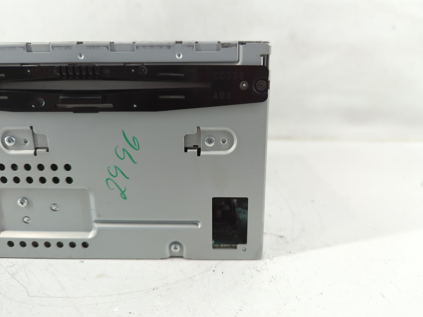 2010 Mercury Milan Radio AM FM Cd Player Receiver Replacement P/N:9E5T-19C159-AC Fits OEM Used Auto Parts - Oemusedautoparts