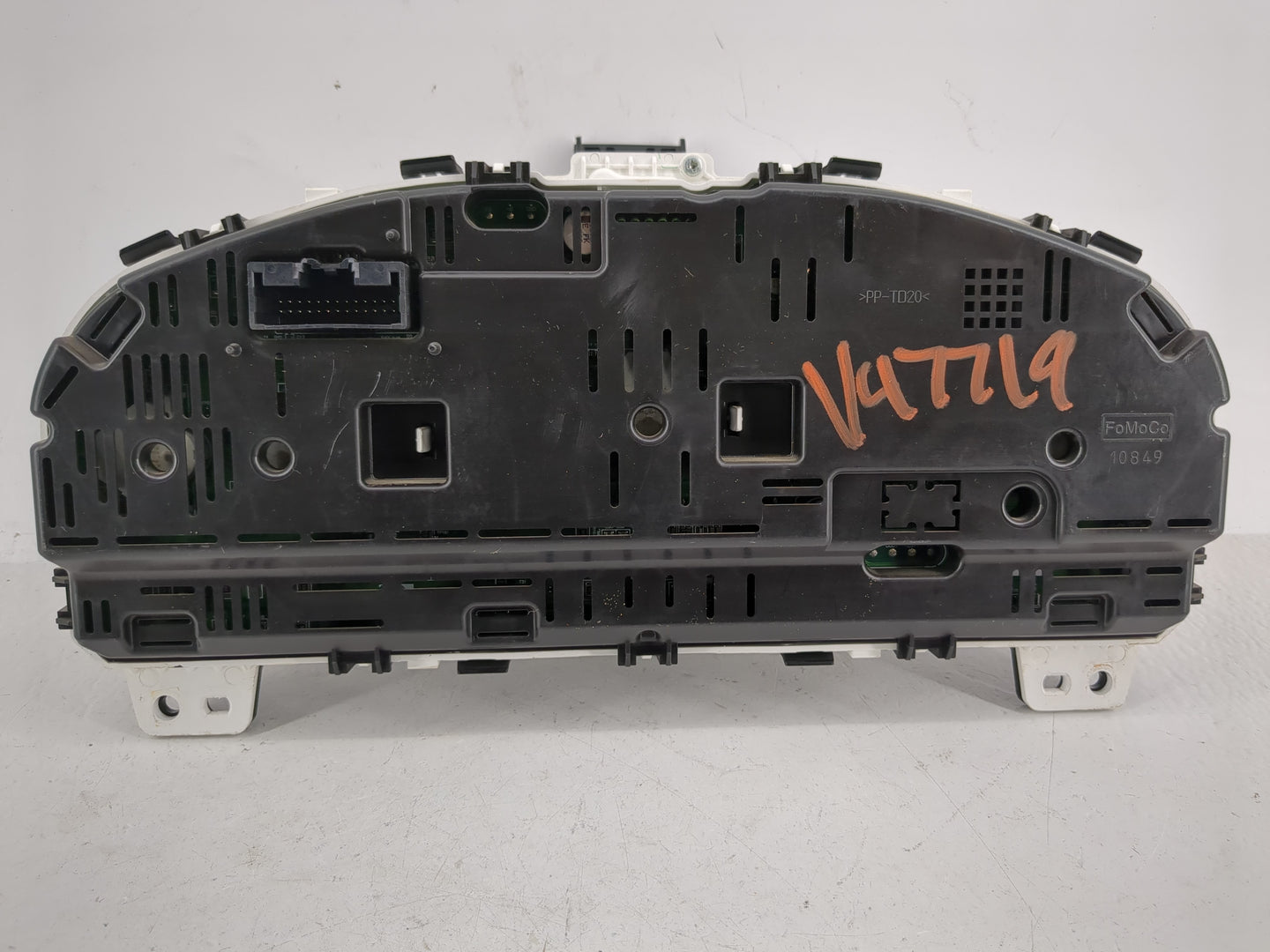2010 Mercury Milan Instrument Cluster Speedometer Gauges P/N:AN7T-10849-JC Fits OEM Used Auto Parts - Oemusedautoparts1.com