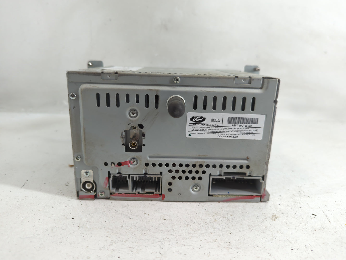 2010 Mercury Milan Radio AM FM Cd Player Receiver Replacement P/N:9E5T-19C159-AD Fits OEM Used Auto Parts - Oemusedautoparts