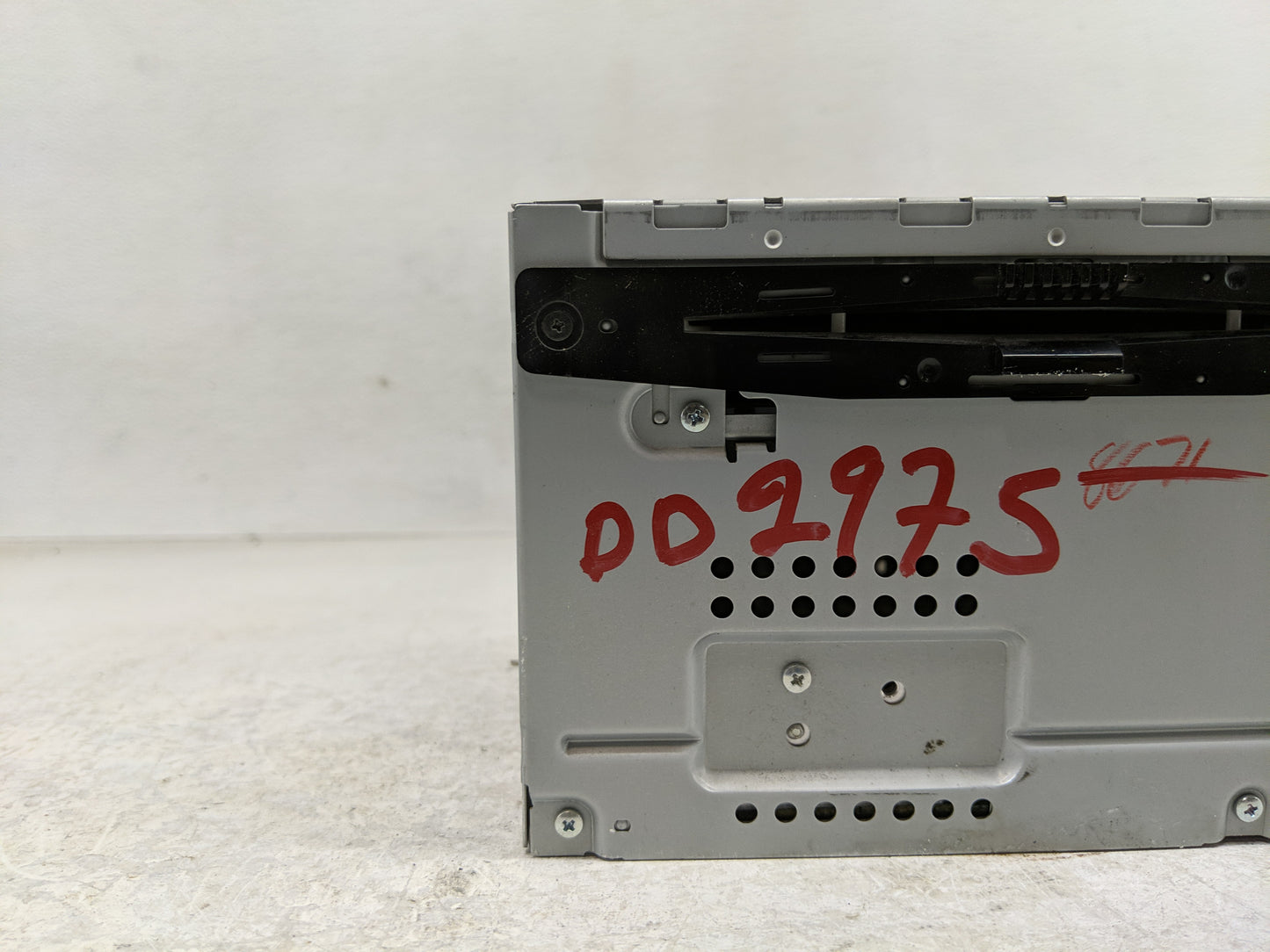 2010 Mercury Milan Radio AM FM Cd Player Receiver Replacement P/N:9E5T-19C157-AB Fits OEM Used Auto Parts - Oemusedautoparts