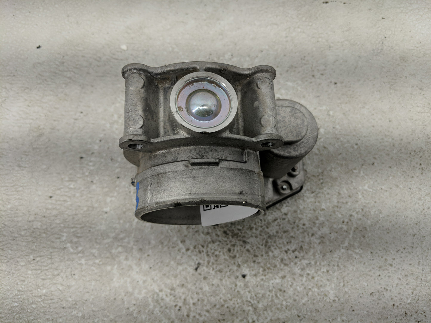 2010-2011 Mercury Milan Throttle Body Fits Fits 2009 2010 2011 2012 OEM Used Auto Parts - Oemusedautoparts1.com