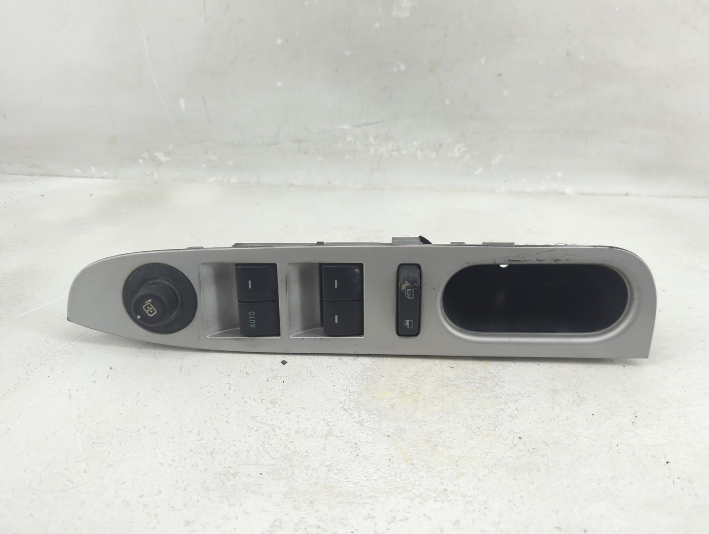 2010-2011 Mercury Milan Master Power Window Switch Replacement Driver Side Left P/N:9E5T-14540-AAW Fits Fits 2010 2011 2012 