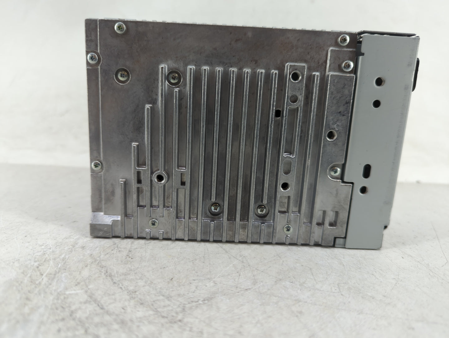 2010 Mercury Milan Radio AM FM Cd Player Receiver Replacement P/N:9E5T-19C159-AC Fits OEM Used Auto Parts - Oemusedautoparts