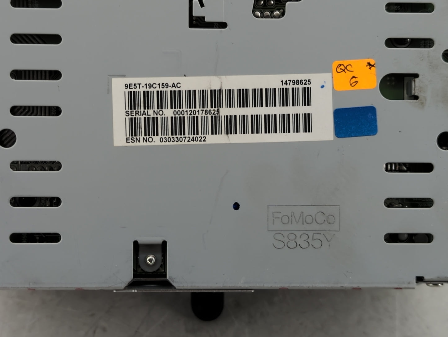 2010 Mercury Milan Radio AM FM Cd Player Receiver Replacement P/N:9E5T-19C159-AC Fits OEM Used Auto Parts - Oemusedautoparts