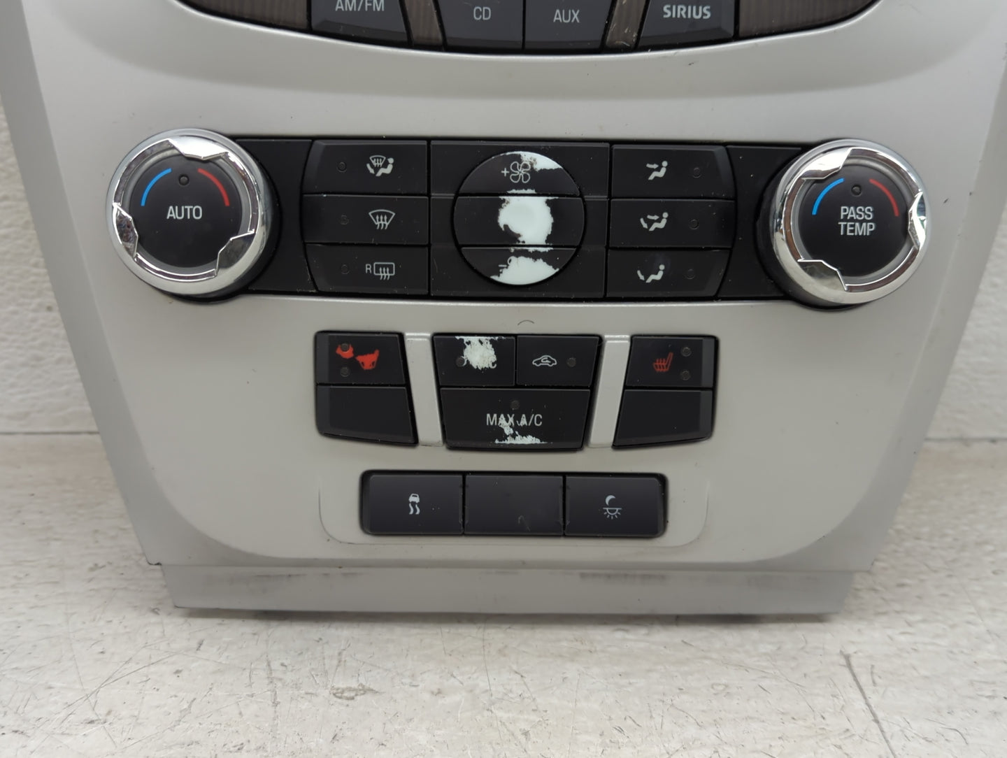 2010-2011 Mercury Milan Radio Control Panel - Oemusedautoparts1.com