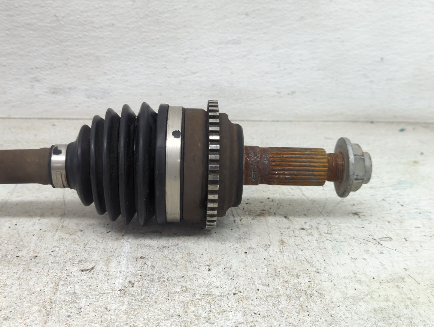 2010-2011 Mercury Milan Axle Shaft Front Passenger Cv C/v - Oemusedautoparts1.com