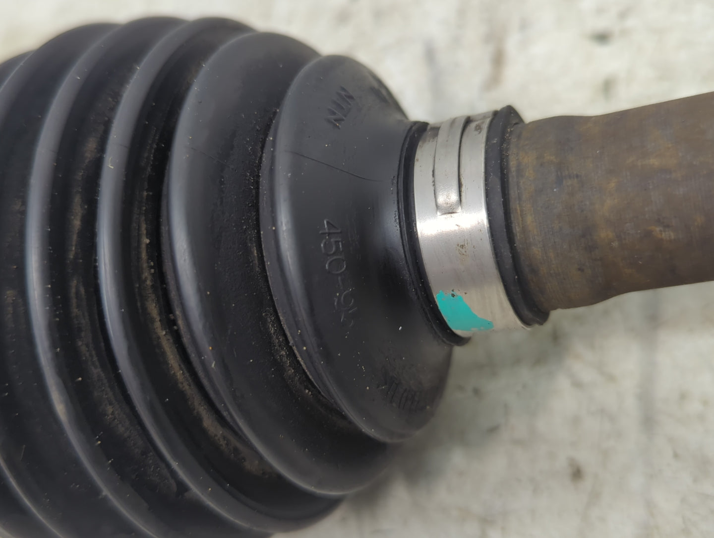2010-2011 Mercury Milan Axle Shaft Front Driver Cv C/v - Oemusedautoparts1.com