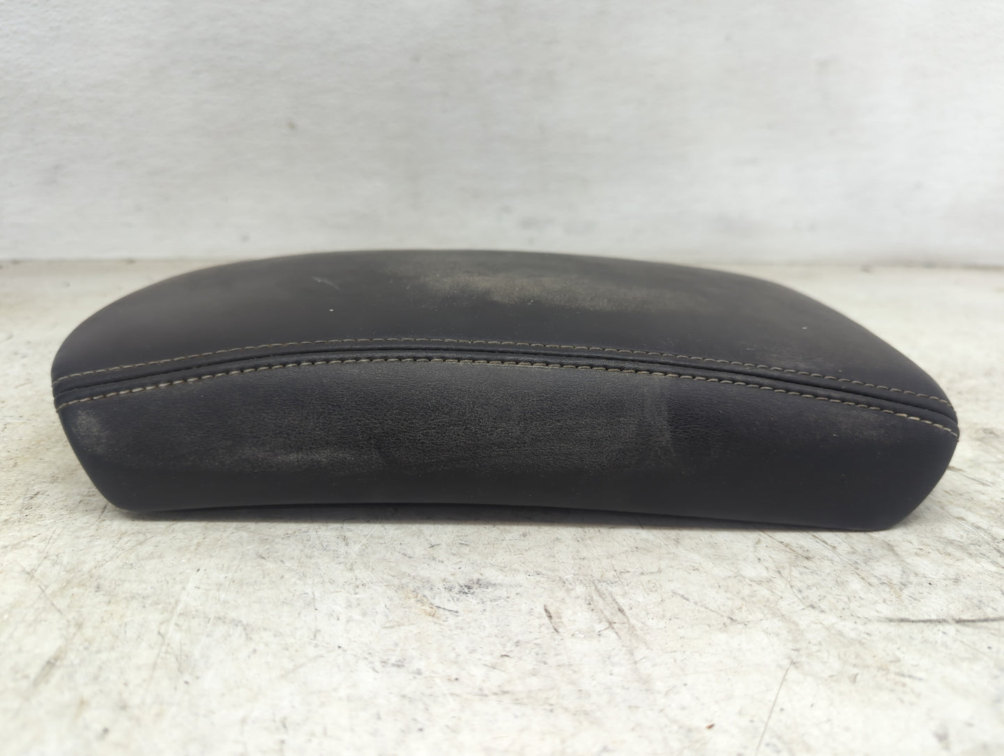 2010 Mercury Milan Center Console Armrest Cover Lid Fits OEM Used Auto Parts - Oemusedautoparts1.com