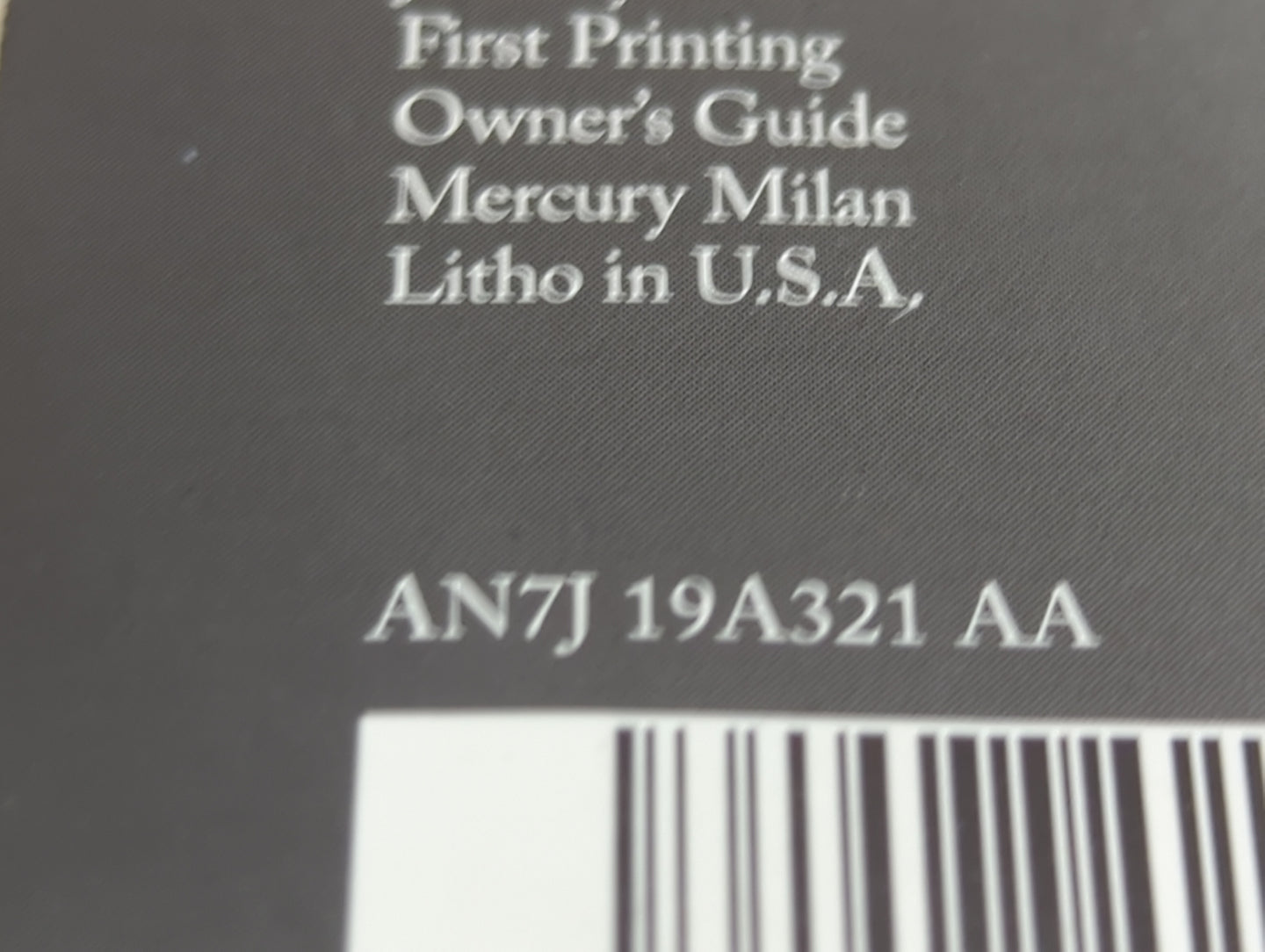 2010 Mercury Milan Owners Manual Book Guide P/N:AN7J19A321AA OEM Used Auto Parts - Oemusedautoparts1.com