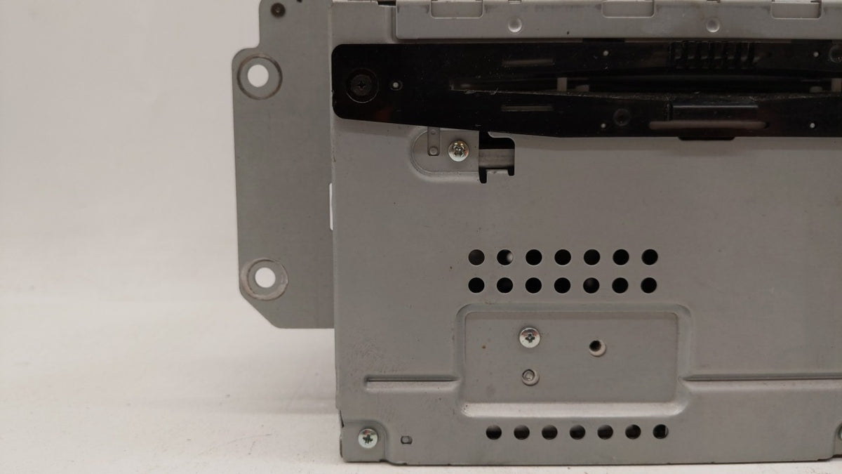 2010-2010 Mercury Milan Am Fm Cd Player Radio Receiver 253724 - Oemusedautoparts1.com