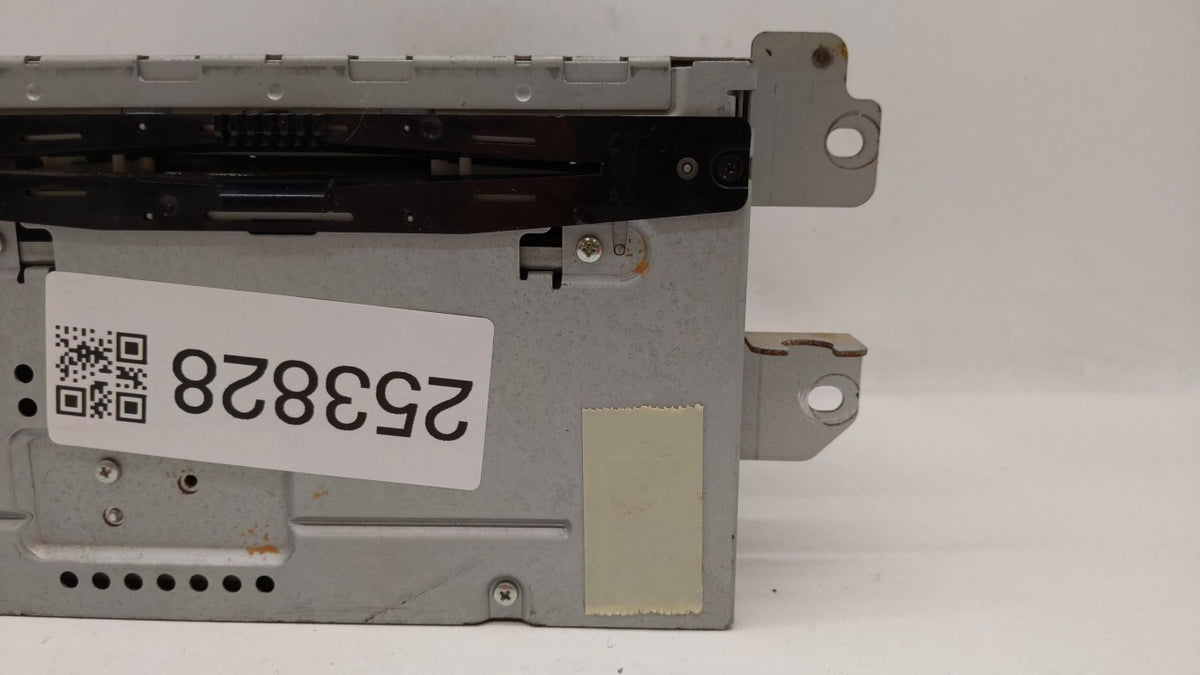 2010-2010 Mercury Milan Am Fm Cd Player Radio Receiver 253828 - Oemusedautoparts1.com