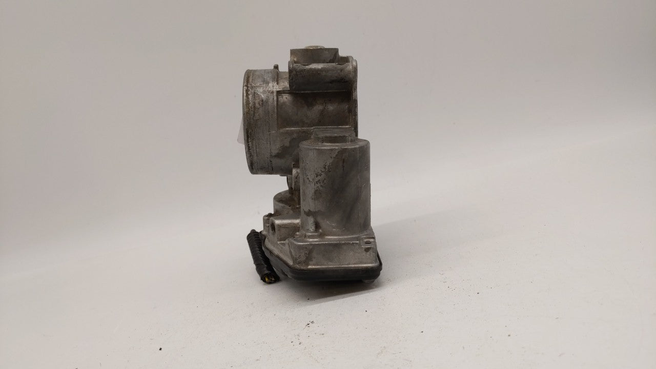 2010-2011 Mercury Milan Throttle Body P/N:9L8Z-A DS7Z-A, 9L8E-9F991-BC, DS7E-9F991-AK, DS7E-9F991-AJ Fits Fits 2009 2010 201