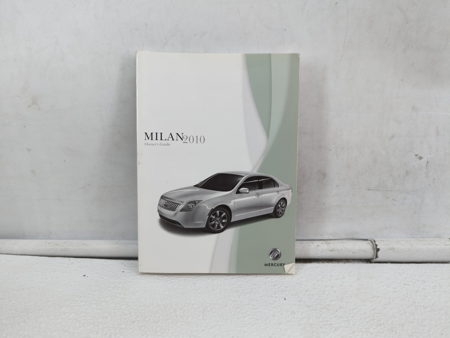 2010 Mercury Milan Owners Manual Book Guide P/N:AN7J 19A321 AB OEM Used Auto Parts - Oemusedautoparts1.com