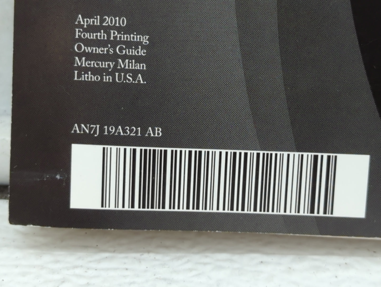 2010 Mercury Milan Owners Manual Book Guide P/N:AN7J 19A321 AB OEM Used Auto Parts - Oemusedautoparts1.com