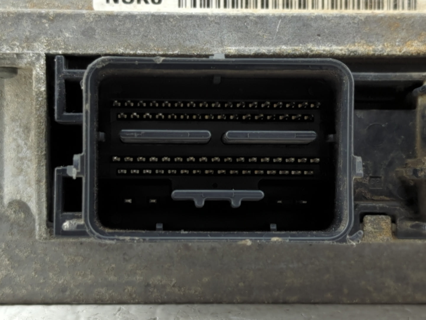 2010 Mercury Milan PCM Engine Control Computer ECU ECM PCU OEM P/N:AE5A-12A650-CSA AE5A-12A650-BUB Fits OEM Used Auto Parts 