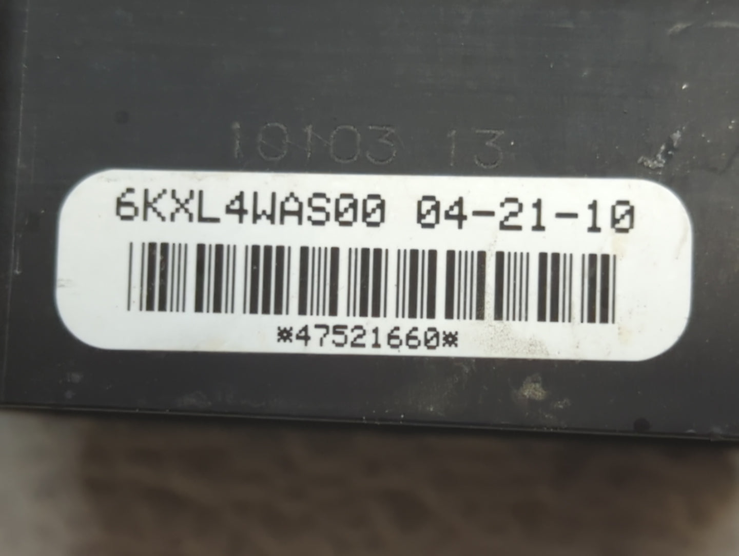 2010 Mercury Milan PCM Engine Control Computer ECU ECM PCU OEM P/N:AE5A-12A650-CRA AE5A-12A650-BTB, AE5A-12A650-BEB Fits OEM