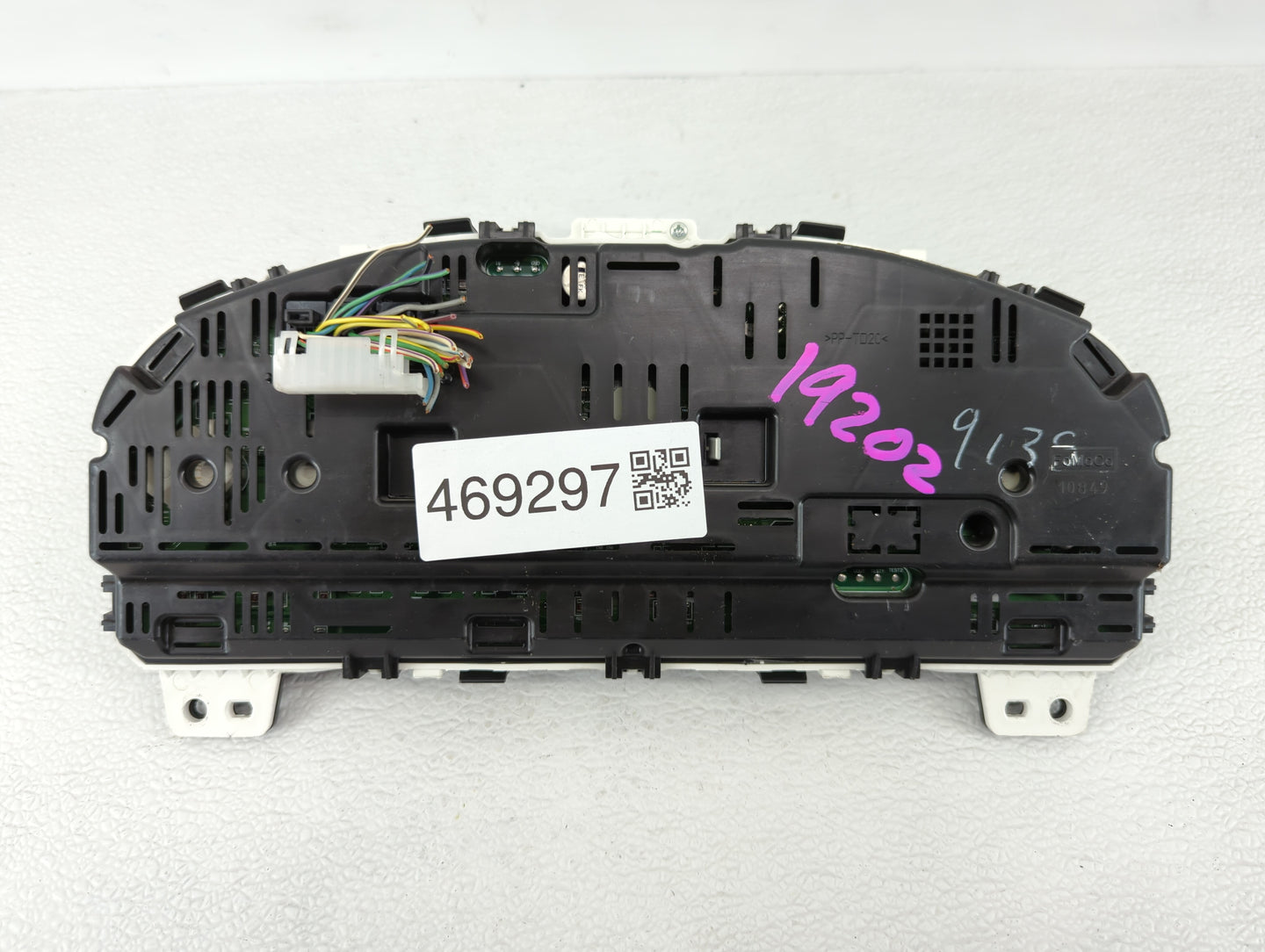 2010 Mercury Milan Instrument Cluster Speedometer Gauges P/N:AN7T-10849-JC Fits OEM Used Auto Parts - Oemusedautoparts1.com