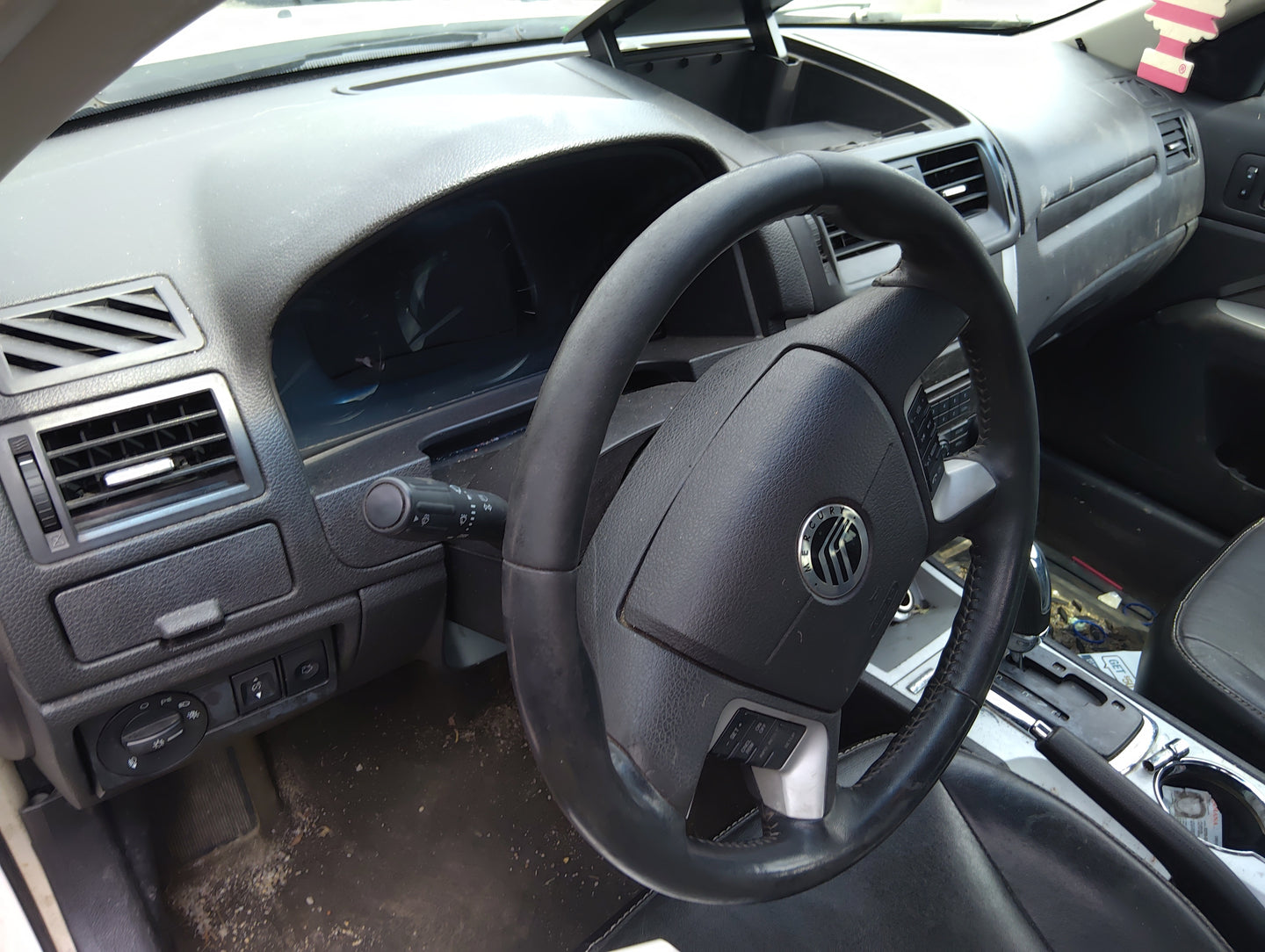 2010 Mercury Milan Instrument Cluster Speedometer Gauges Miles:270K Fits OEM Used Auto Parts - Oemusedautoparts1.com