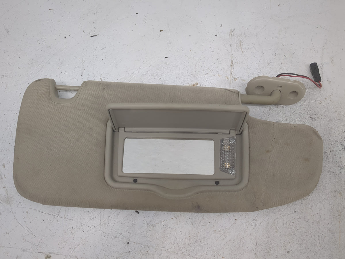 2010-2011 Mercury Milan Sun Visor Shade Replacement Passenger Right Mirror Fits Fits 2010 2011 2012 OEM Used Auto Parts - Oe