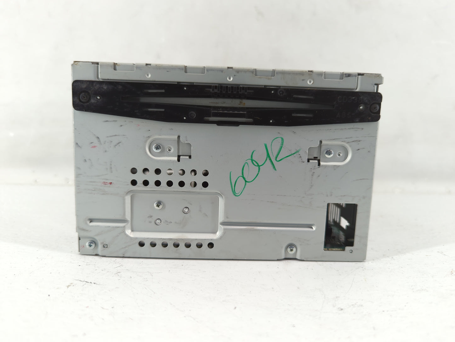 2010-2010 Mercury Milan Am Fm Cd Player Radio Receiver - Oemusedautoparts1.com