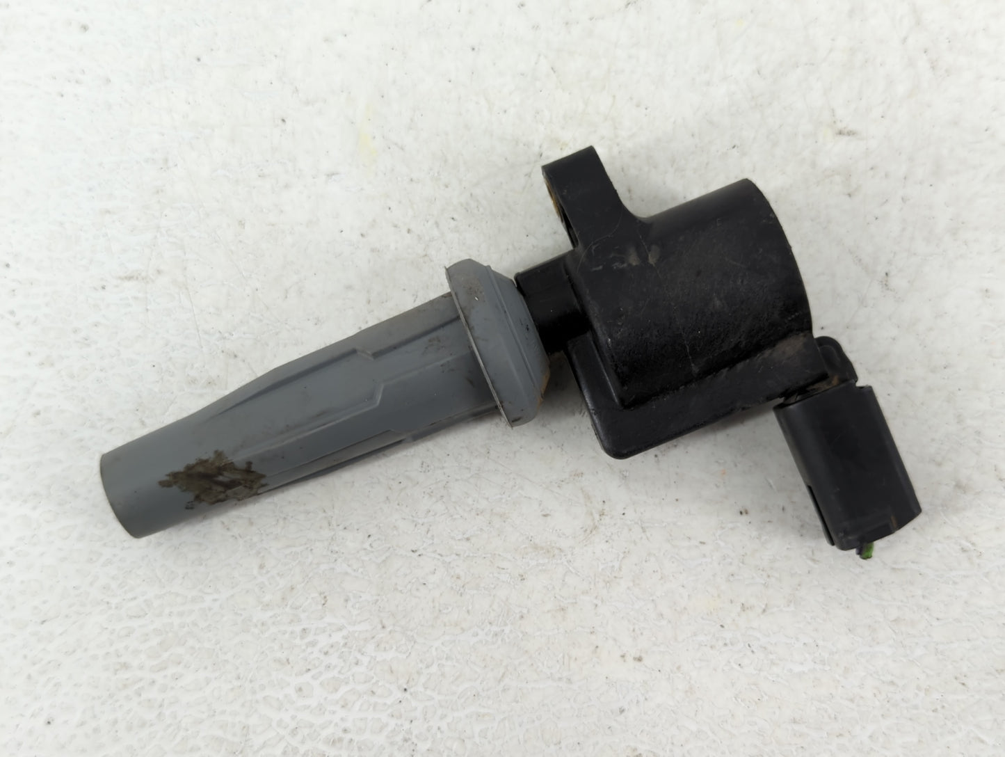 2010-2011 Mercury Milan Ignition Coil Igniter Pack - Oemusedautoparts1.com