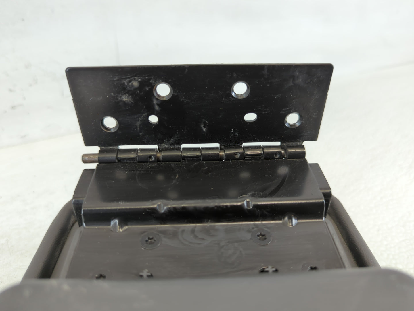 2010-2011 Mercury Milan Center Console Armrest Cover Lid Black - Oemusedautoparts1.com