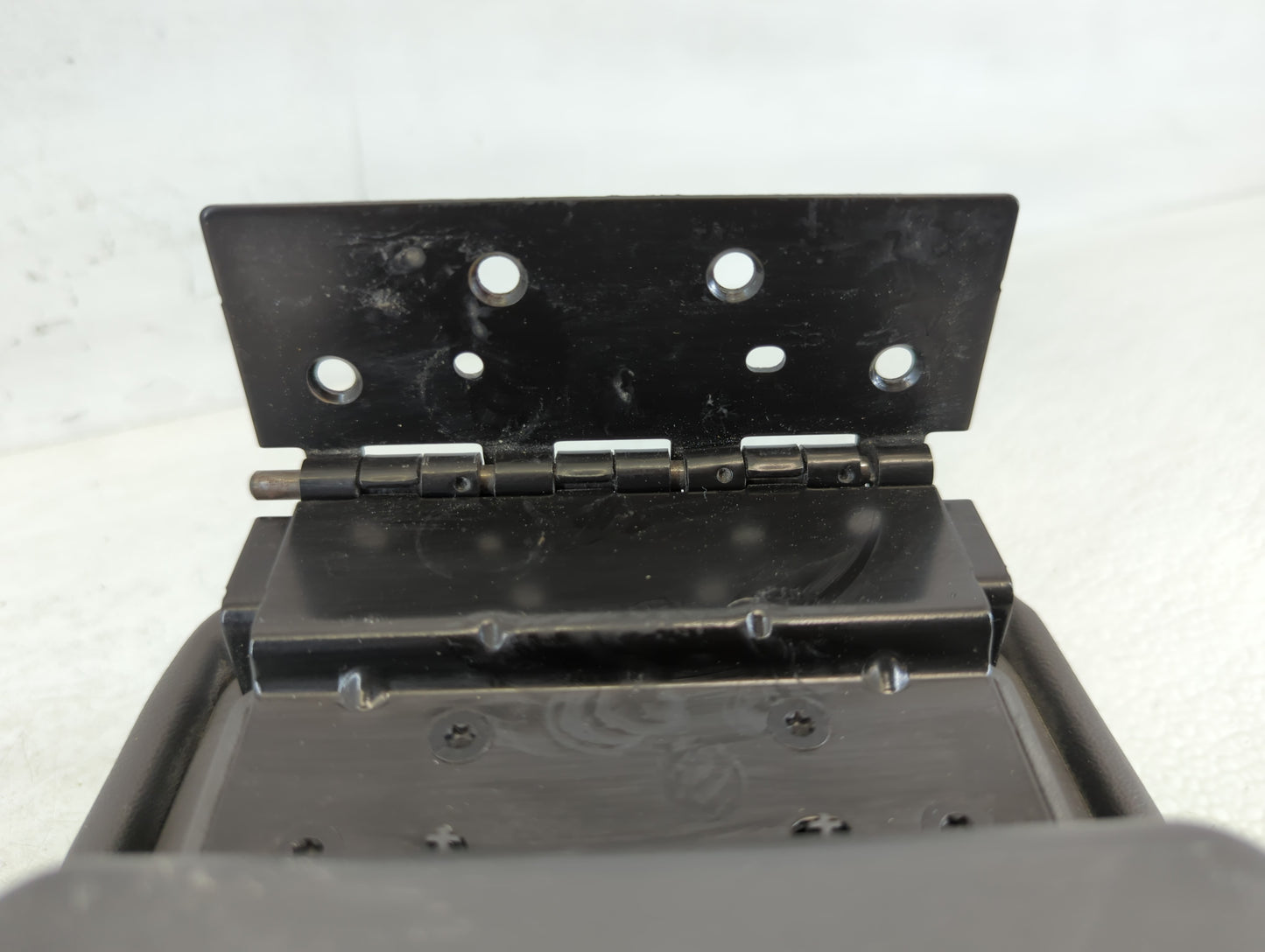 2010-2011 Mercury Milan Center Console Armrest Cover Lid Black - Oemusedautoparts1.com