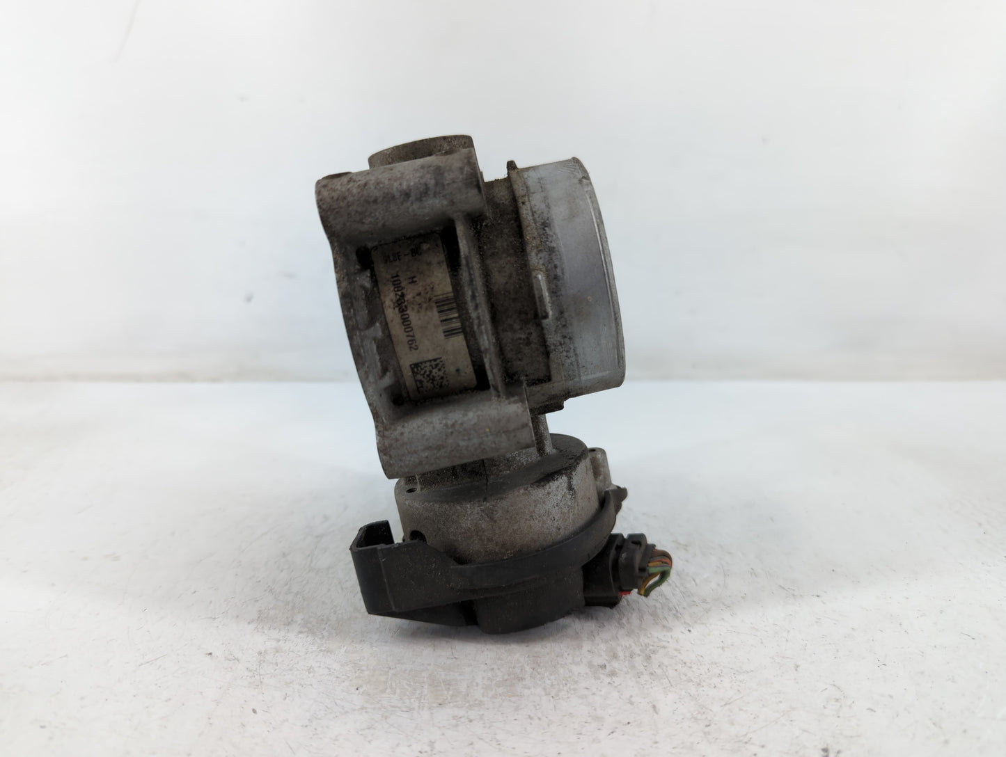 2010-2011 Mercury Milan Throttle Body P/N:1B172 005 PBT-GF20+GS20 Fits Fits 2009 2010 2011 2012 OEM Used Auto Parts - Oemuse