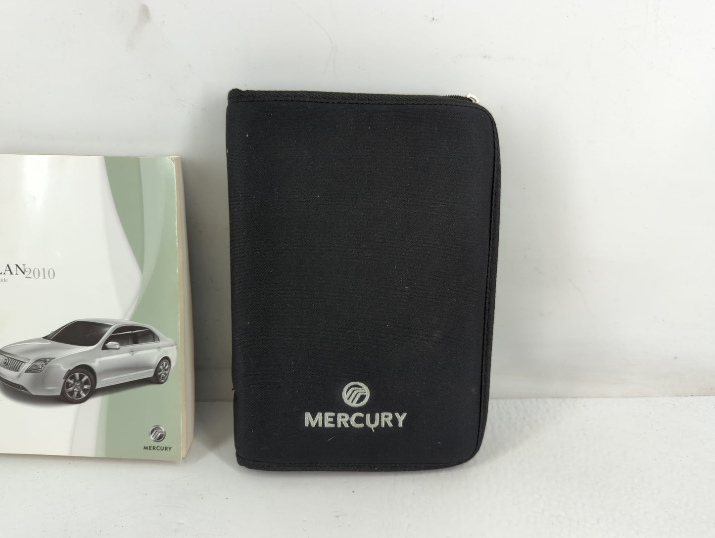 2010 Mercury Milan Owners Manual Book Guide P/N:AN7J 19A321 AA OEM Used Auto Parts - Oemusedautoparts1.com