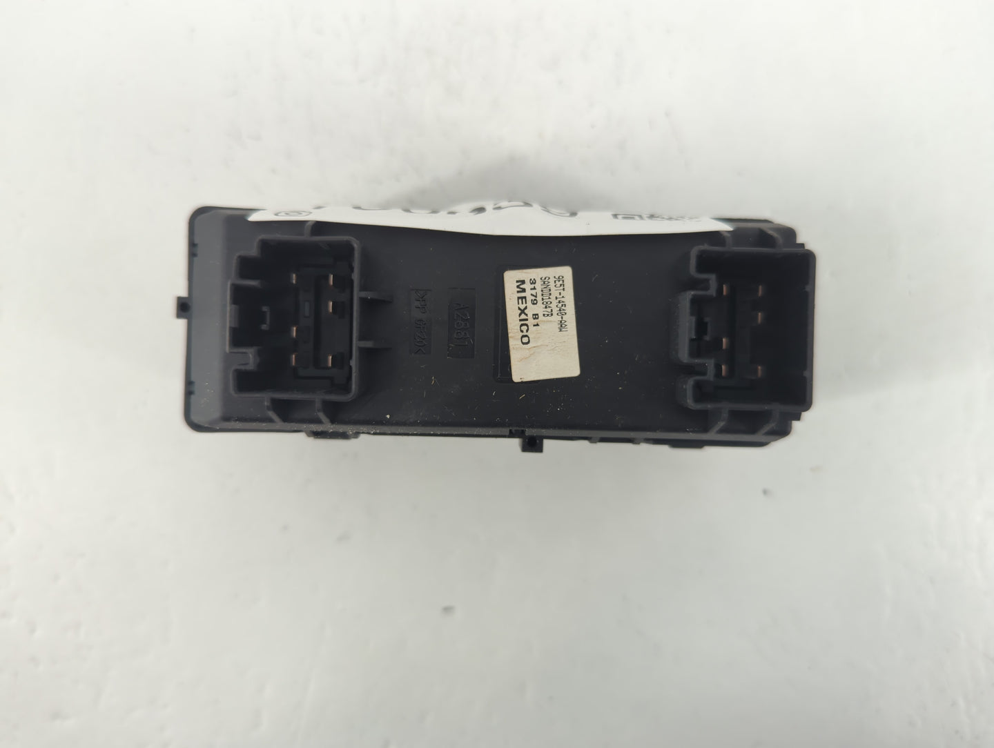 2010-2011 Mercury Milan Master Power Window Switch Replacement Driver Side Left P/N:BE5T-14540-AAW Fits Fits 2010 2011 2012 