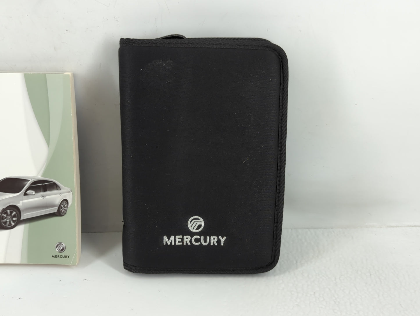 2010 Mercury Milan Owners Manual Book Guide P/N:AN7J 19A321 AB OEM Used Auto Parts - Oemusedautoparts1.com