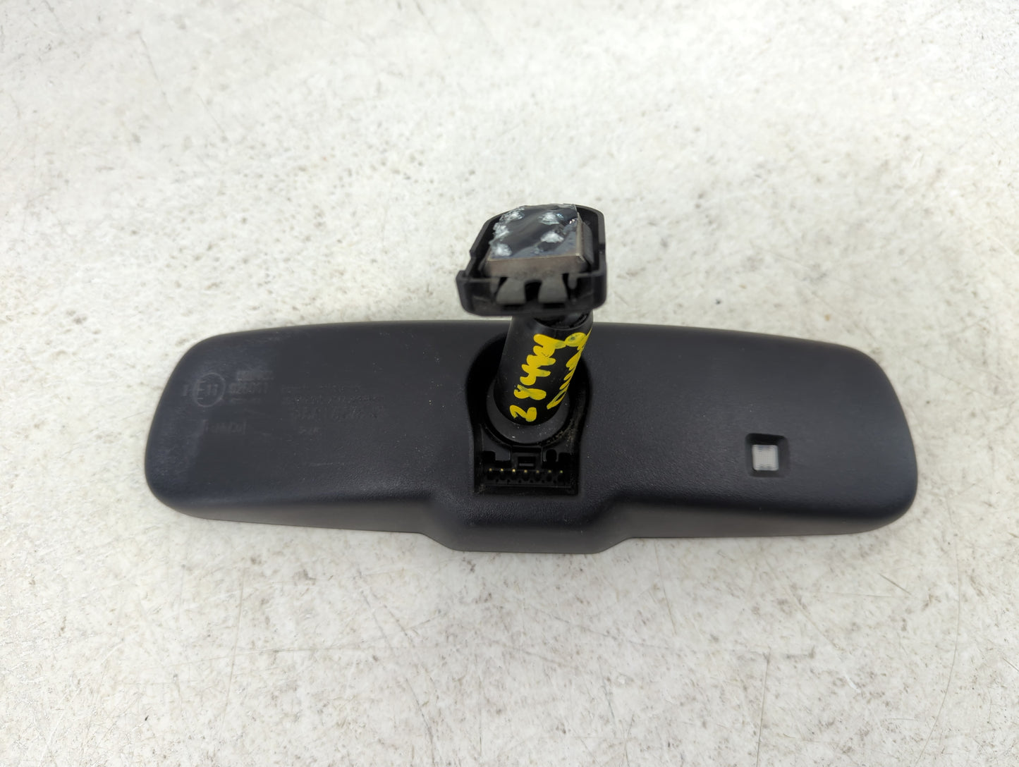 2010 Mercury Milan Interior Rear View Mirror Replacement OEM Fits OEM Used Auto Parts - Oemusedautoparts1.com