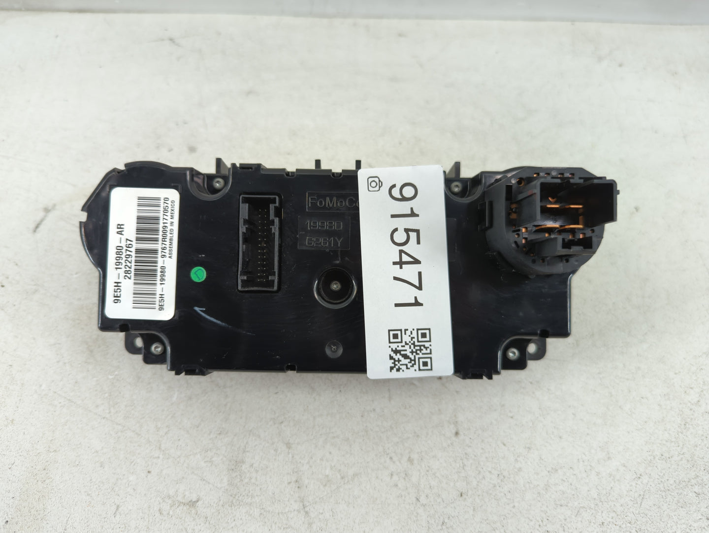 2010 Mercury Milan Climate Control Module Temperature AC/Heater Replacement Fits OEM Used Auto Parts - Oemusedautoparts1.com