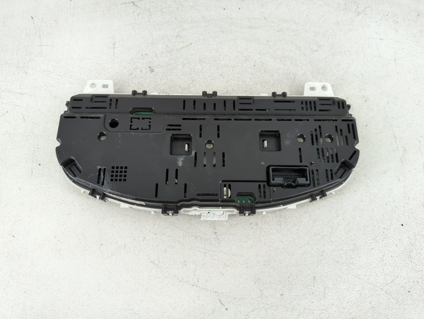 2010 Mercury Milan Instrument Cluster Speedometer Gauges Fits OEM Used Auto Parts - Oemusedautoparts1.com
