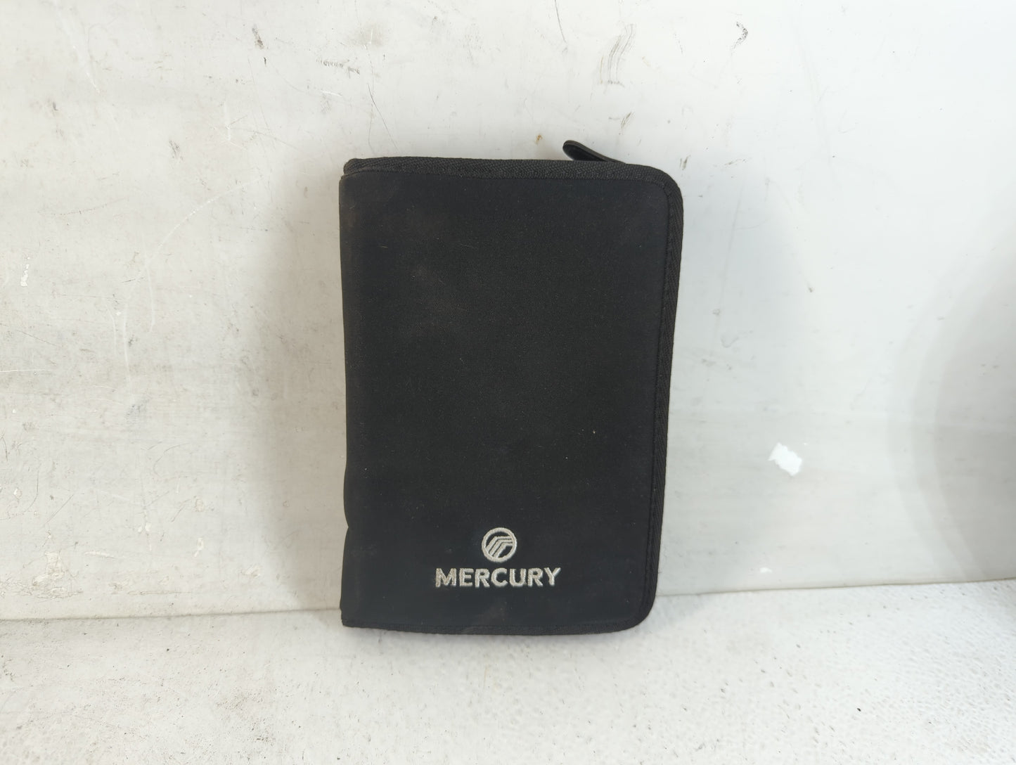 2010 Mercury Milan Owners Manual Book Guide P/N:AN7J 19A321 AB OEM Used Auto Parts - Oemusedautoparts1.com