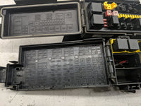 2002-2010 Mercury Mountaineer Fusebox Fuse Box Panel Relay Module P/N:P04693221AF Fits OEM Used Auto Parts - Oemusedautopart