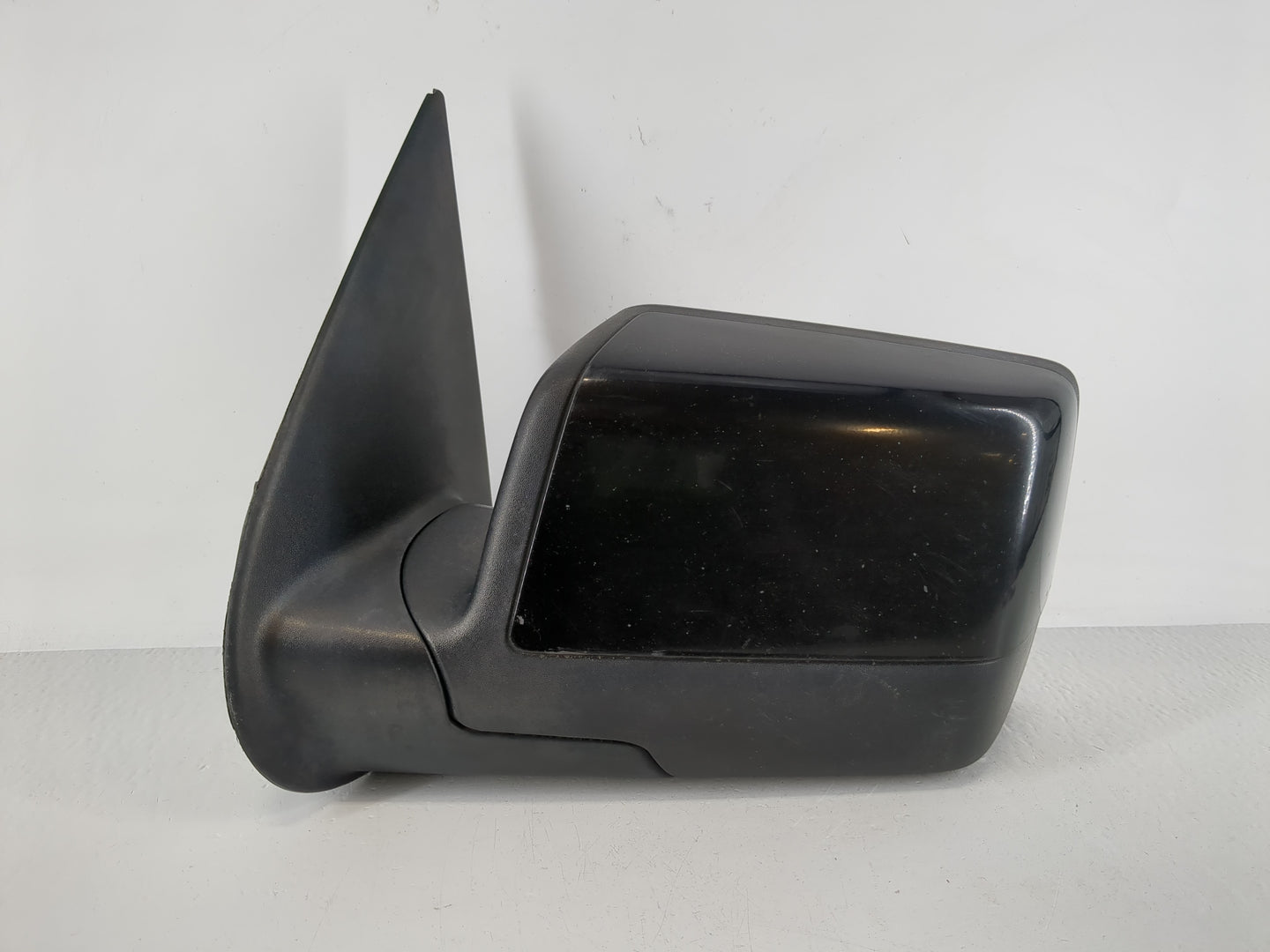 2006-2010 Mercury Mountaineer Driver Side View Mirror - Left Door Mirror OEM Used - Oemusedautoparts1.com