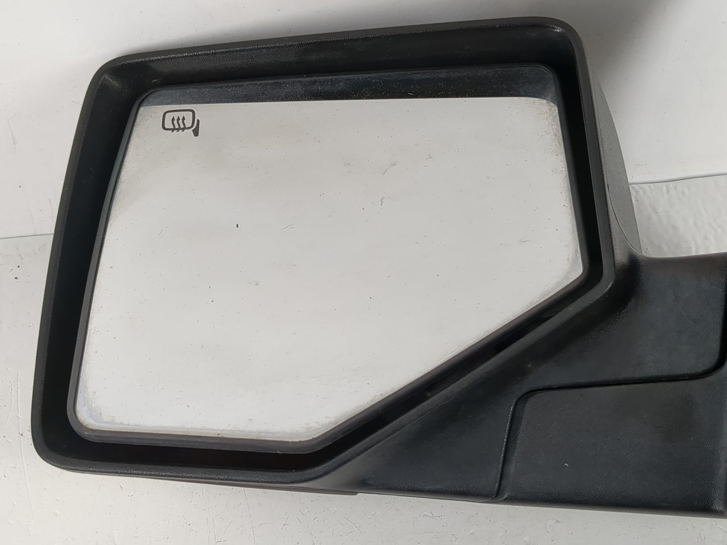 2006-2010 Mercury Mountaineer Driver Side View Mirror - Left Door Mirror OEM Used - Oemusedautoparts1.com