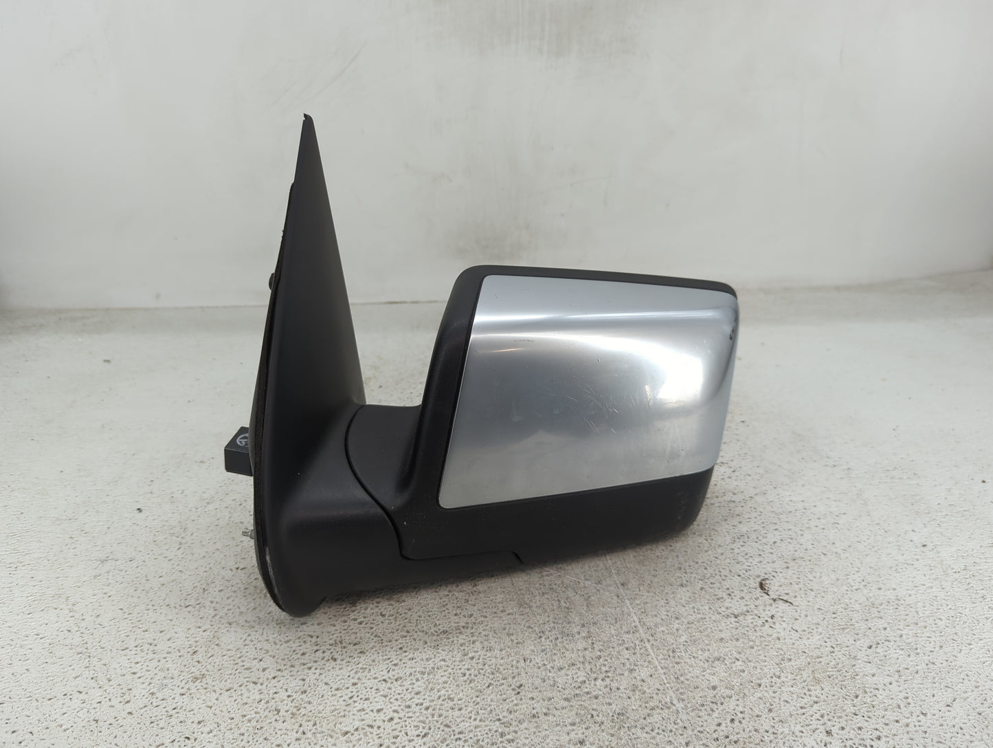 2008-2010 Mercury Mountaineer Driver Side View Mirror - Left Door Mirror OEM Used - Oemusedautoparts1.com