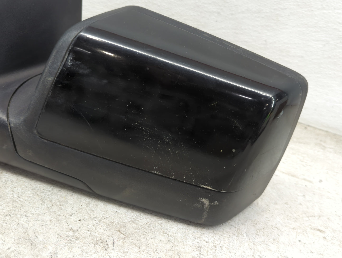 2006-2010 Mercury Mountaineer Driver Side View Mirror - Left Door Mirror OEM Used - Oemusedautoparts1.com
