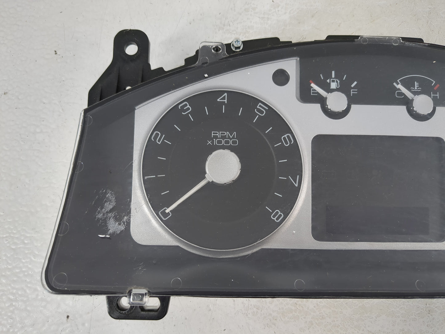 2010 Mercury Mariner Marine Instrument Cluster Speedometer Gauges Fits OEM Used Auto Parts - Oemusedautoparts1.com