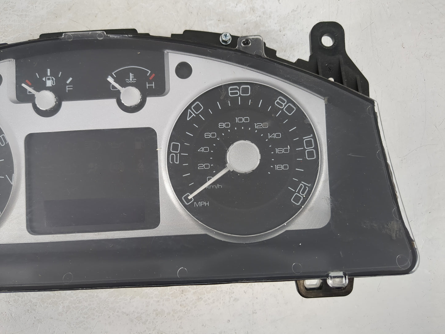 2010 Mercury Mariner Marine Instrument Cluster Speedometer Gauges Fits OEM Used Auto Parts - Oemusedautoparts1.com