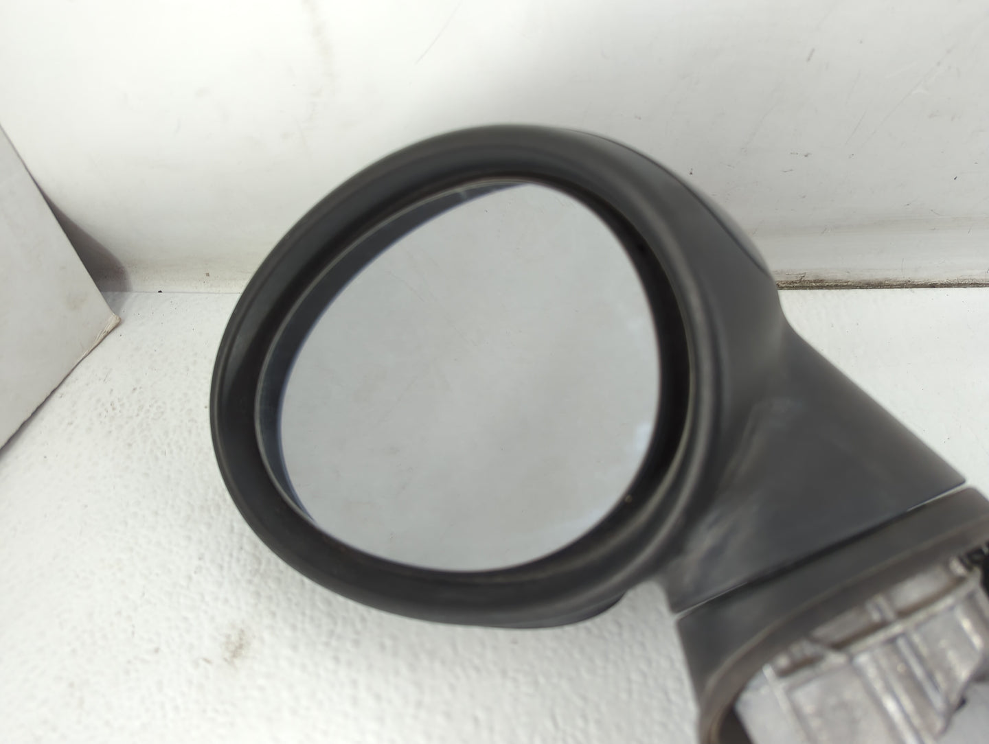 2008-2014 Mini Cooper Driver Side View Mirror - Left Door Mirror OEM Used - Oemusedautoparts1.com