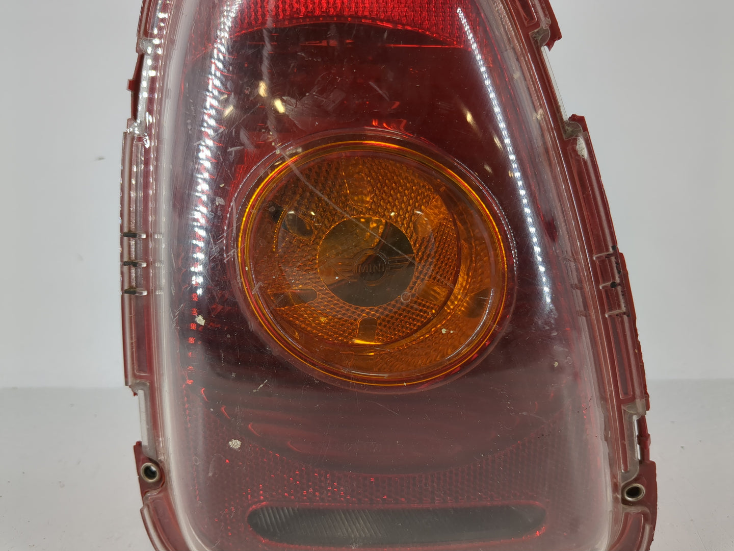 2010 Mini Cooper Tail Light Assembly Passenger Right OEM P/N:03373080 2757009, 275011 Fits OEM Used Auto Parts - Oemusedauto