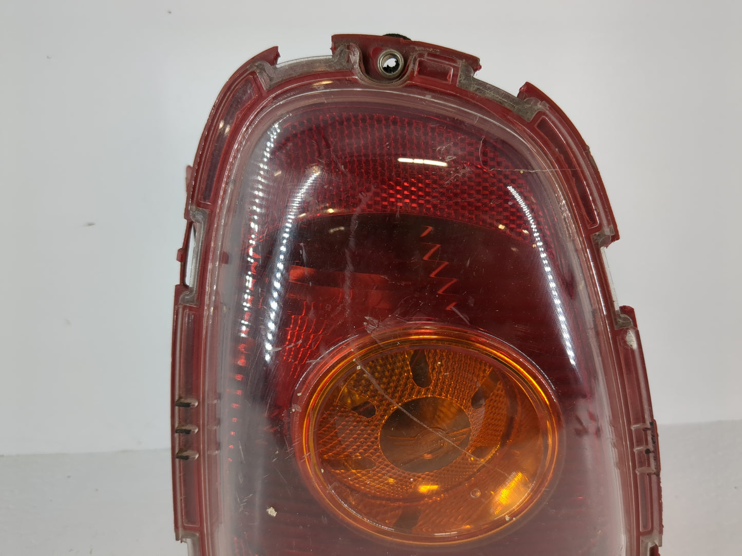 2010 Mini Cooper Tail Light Assembly Passenger Right OEM P/N:03373080 2757009, 275011 Fits OEM Used Auto Parts - Oemusedauto