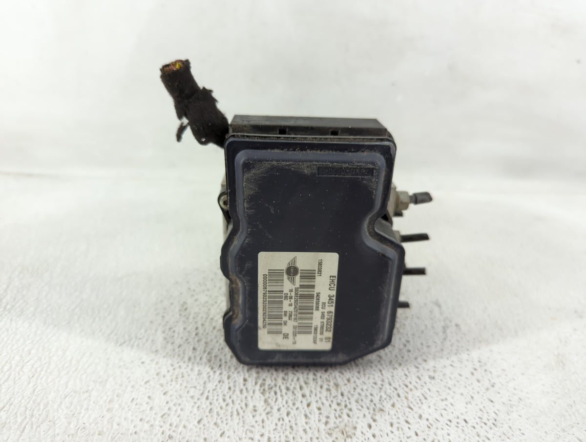2009-2010 Mini Cooper Anti-Lock Brake ABS Pump Module Actuator OEM P/N:EHCU 3451 6793232 Fits Fits 2009 2010 OEM Used Auto P