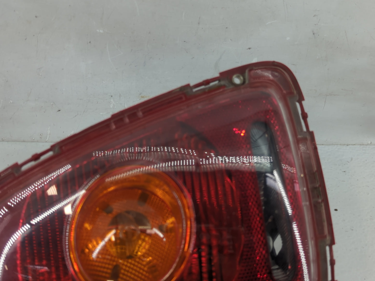 2010 Mini Cooper Tail Light Assembly Driver Left OEM P/N:2757011 2787009 Fits OEM Used Auto Parts - Oemusedautoparts1.com