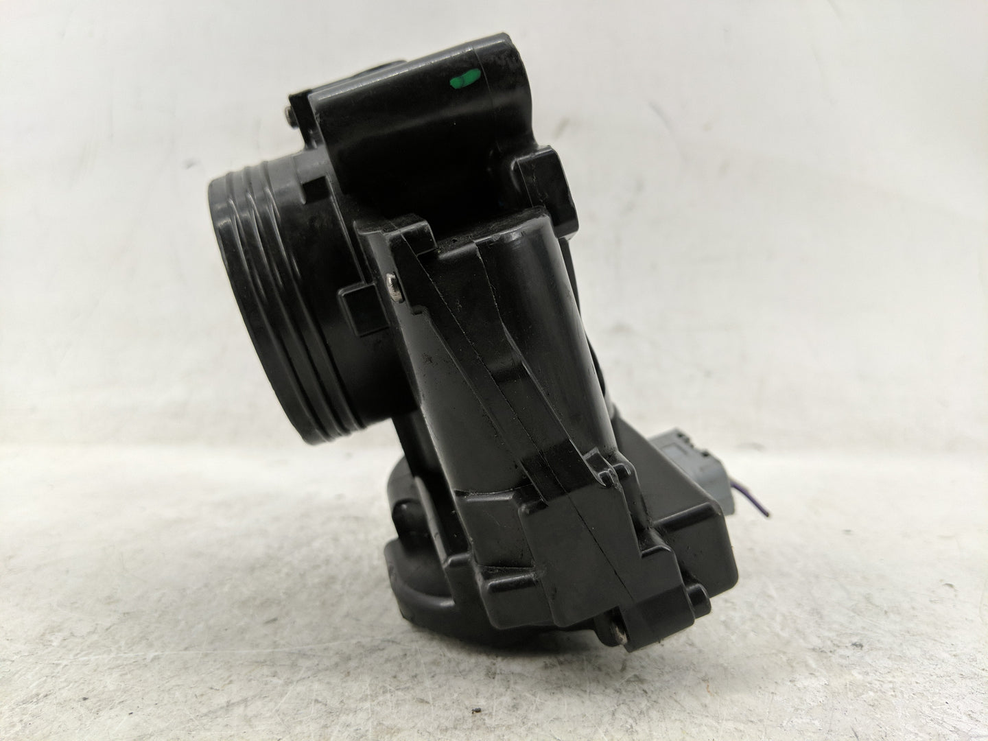 2008-2013 Mini Cooper Throttle Body Fits Fits 2008 2009 2010 2011 2012 2013 OEM Used Auto Parts - Oemusedautoparts1.com