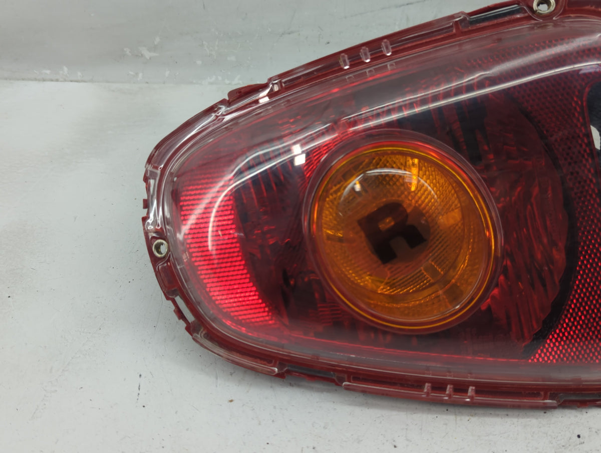 2007-2010 Mini Cooper Tail Light Assembly Passenger Right OEM P/N:04085758 882-1908R-AQ-YR Fits Fits 2007 2008 2009 2010 OEM
