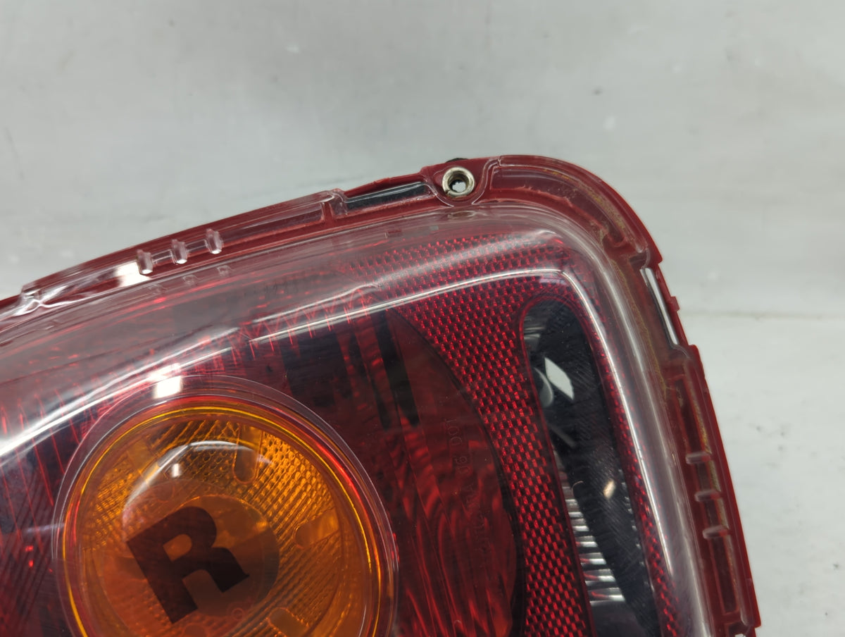2007-2010 Mini Cooper Tail Light Assembly Passenger Right OEM P/N:04085758 882-1908R-AQ-YR Fits Fits 2007 2008 2009 2010 OEM